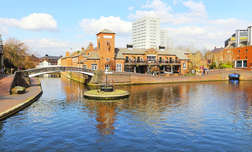 Image 3: Birmingham Stay