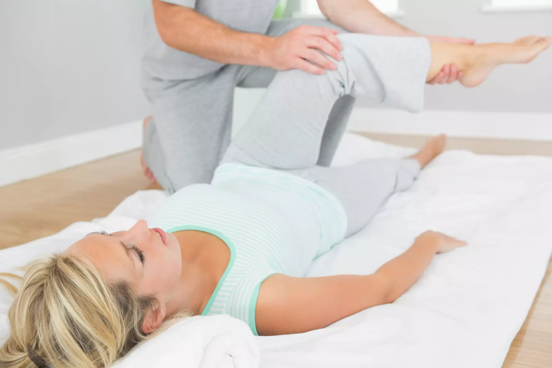 30 or 60-Minute Stretching Session for Upper or Full Body