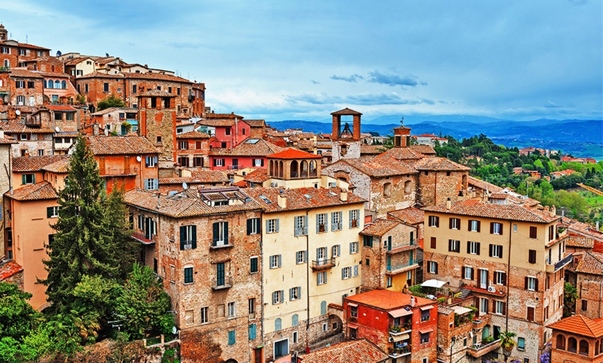 Image 1: Perugia: camera matrimoniale Standard con colazione e Spa