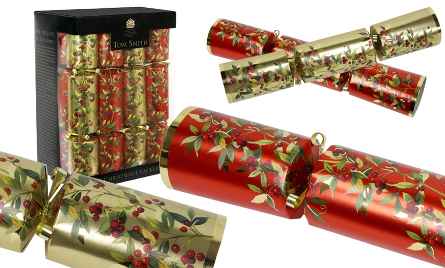 Image 1: Tom Smith Christmas Crackers