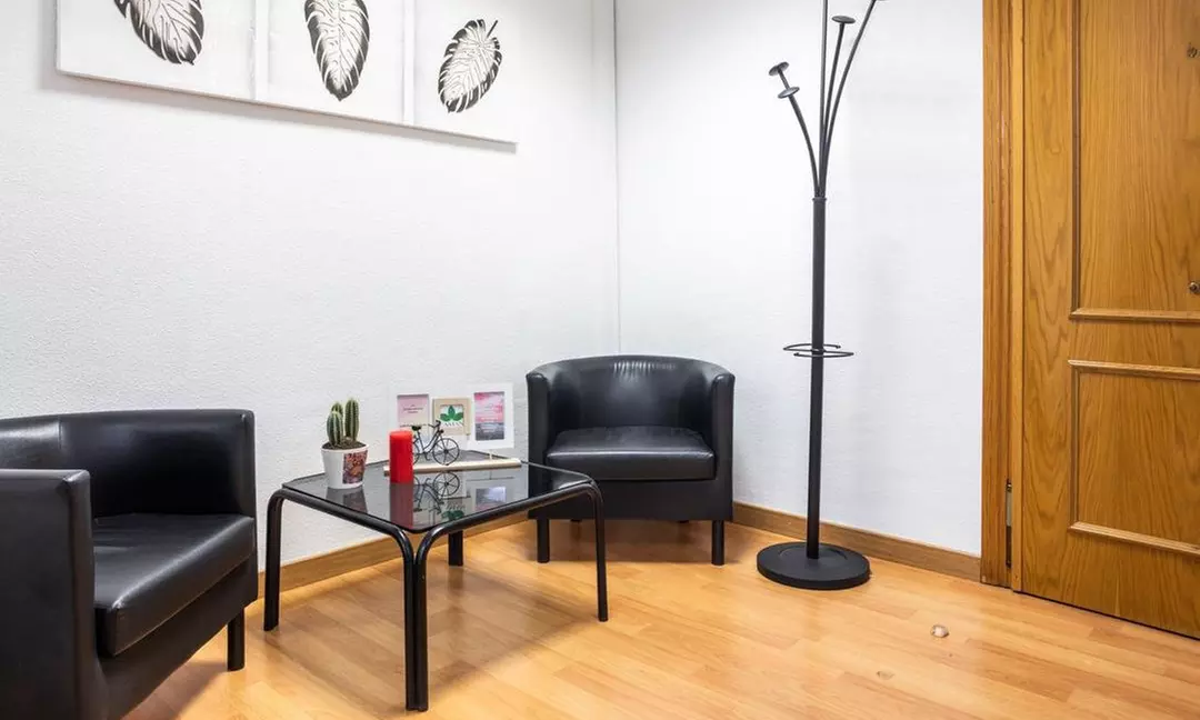 ¡Estrés 0, relax 1! Masaje relajante en zona a elegir de hasta 90 min.