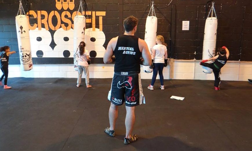 Image 3: Five Kickboxing Sessions