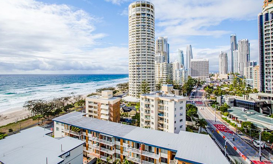 Image 7: Surfers Paradise: 3N Beach Stay