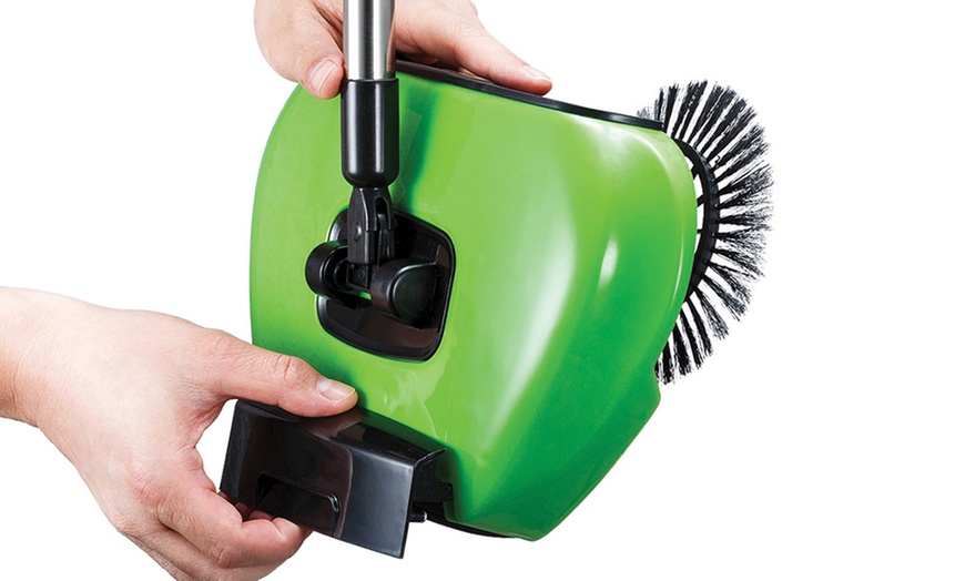 Image 4: Adjustable Hand Sweeper