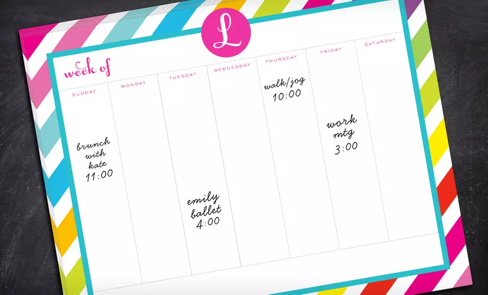 $24.99 for an 8"x10" Custom Weekly Calendar Planner Pad from InvitationBox ($49.99 List Price). Free Shipping. - Primary Image