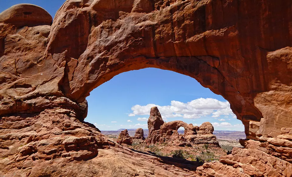 5-Day Guided Tour of Arches and Canyonlands National Parks in Moab, UT - Primary Image