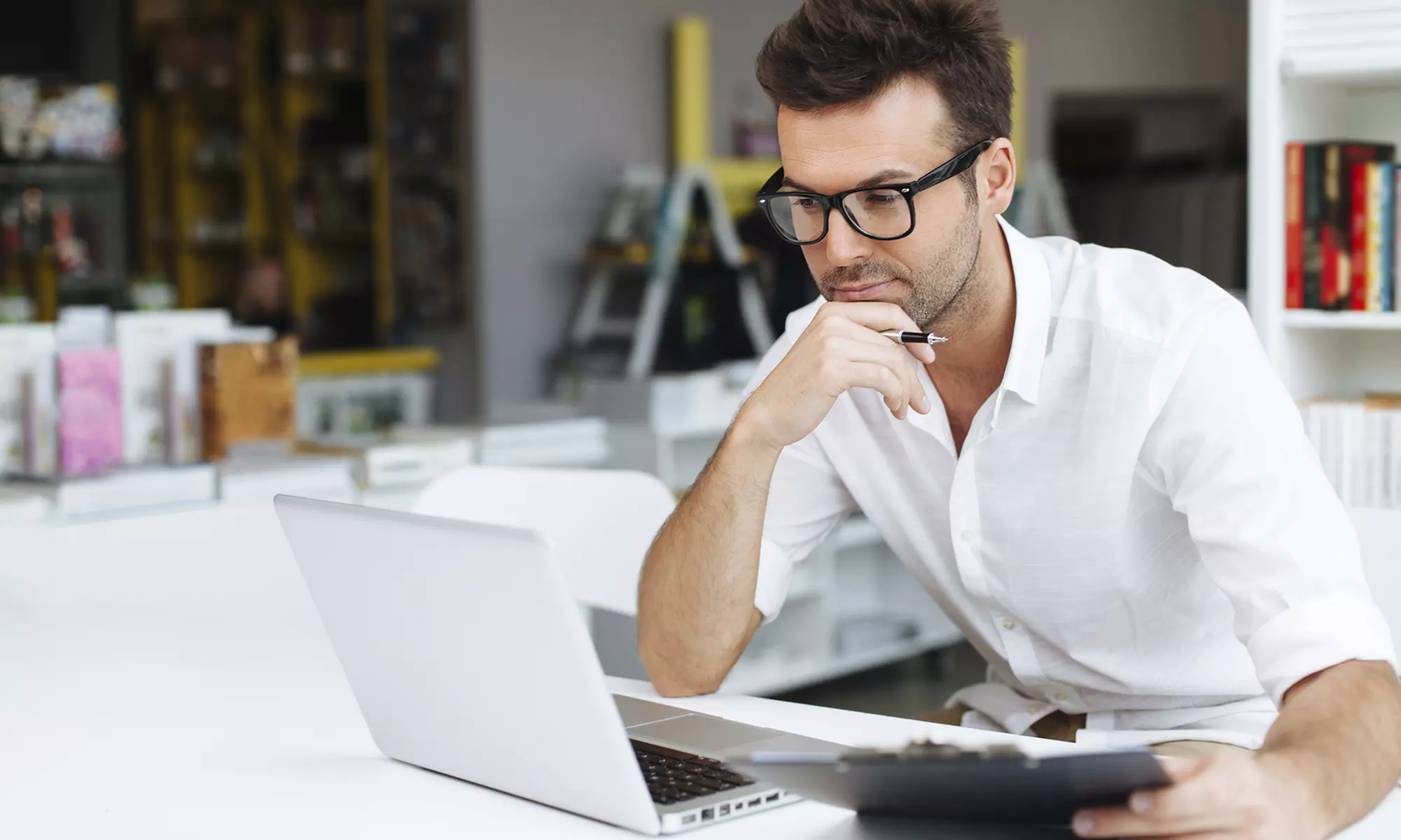 C$160 for a Computer-Protection Package with Clean-Up and Repairs from HealthyComputer (C$400 Value) - Primary Image