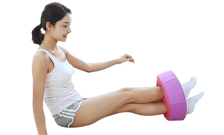 Image 2: Ab Oblique Rolling Trainer