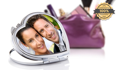 Esclusivi specchietti personalizzabili in 3 diverse forme offerti da PrinterPix (sconto fino a 83%)
