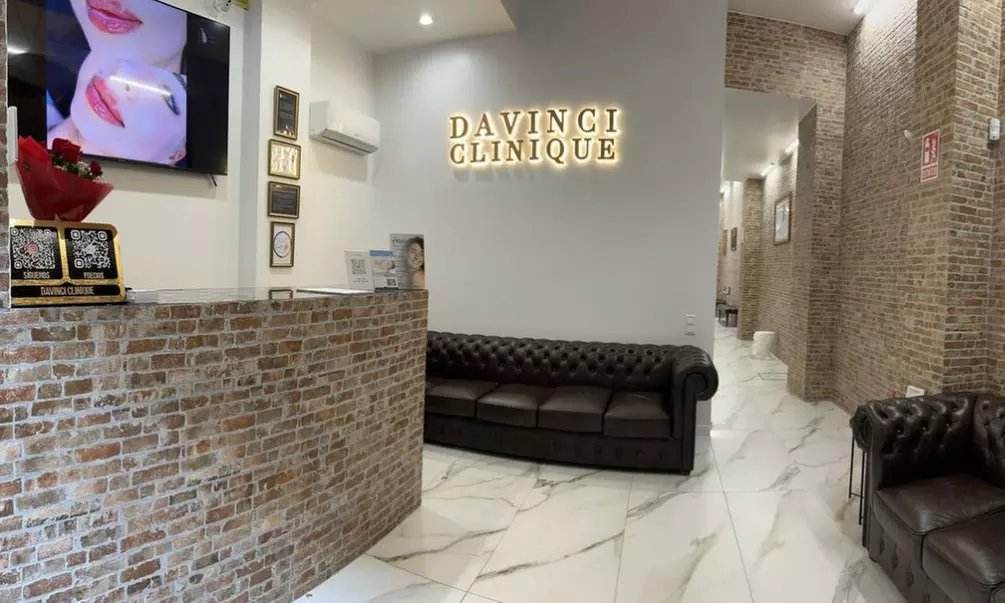 Infiltración de 1 o 2 viales de relleno dérmico en Davinci Clinique