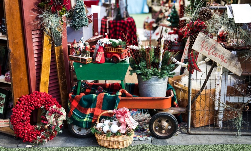 Image 4: Indiana Christmas Gift & Hobby Show General Admission - November 12-16