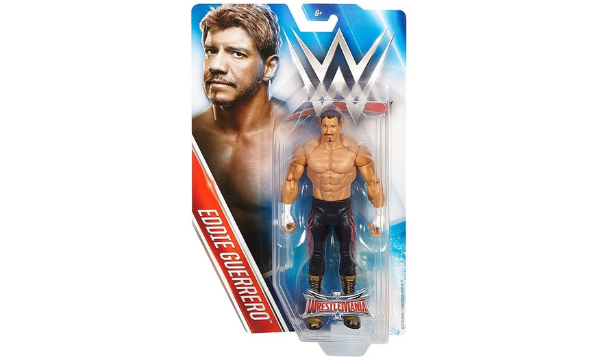 Image 5: WWE Wrestlemania Four-Figure Pack