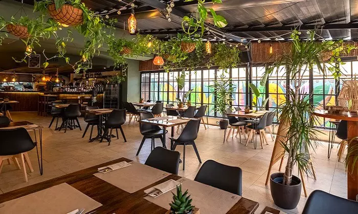 Menú vegetariano para 2 o 4 personas en Baobab Soul Kitchen And Bar