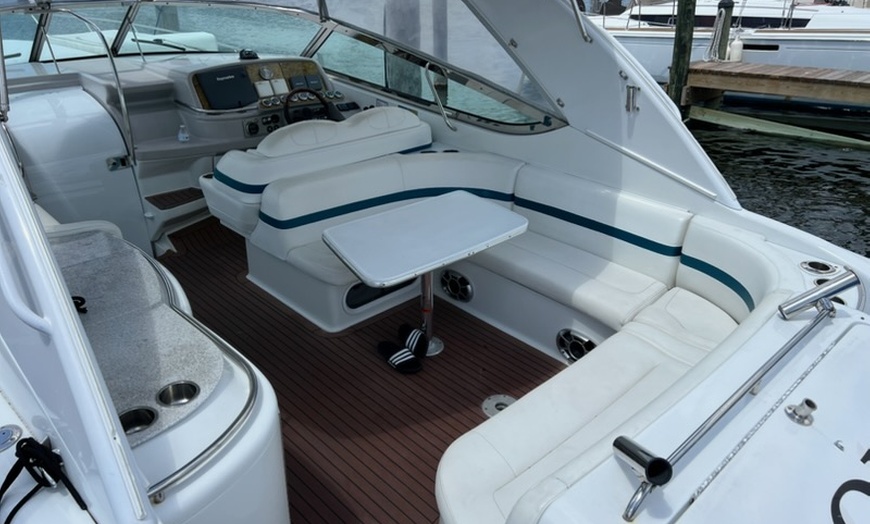 Image 7: Private Luxury Yacht Tours – Explore Miami's Iconic Waterways