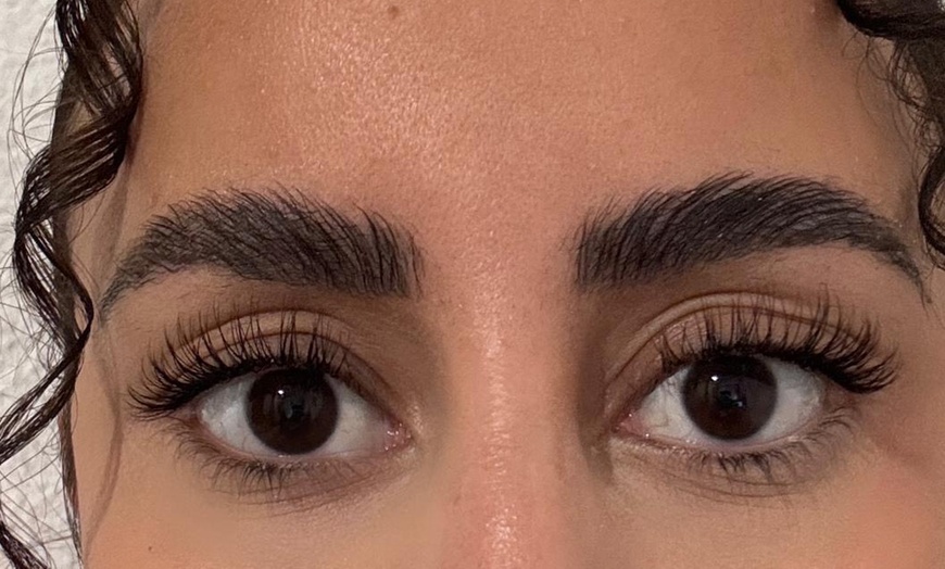 Image 14: Extensiones de pestañas "Ipanema" con opción a 1 o 2 rellenos