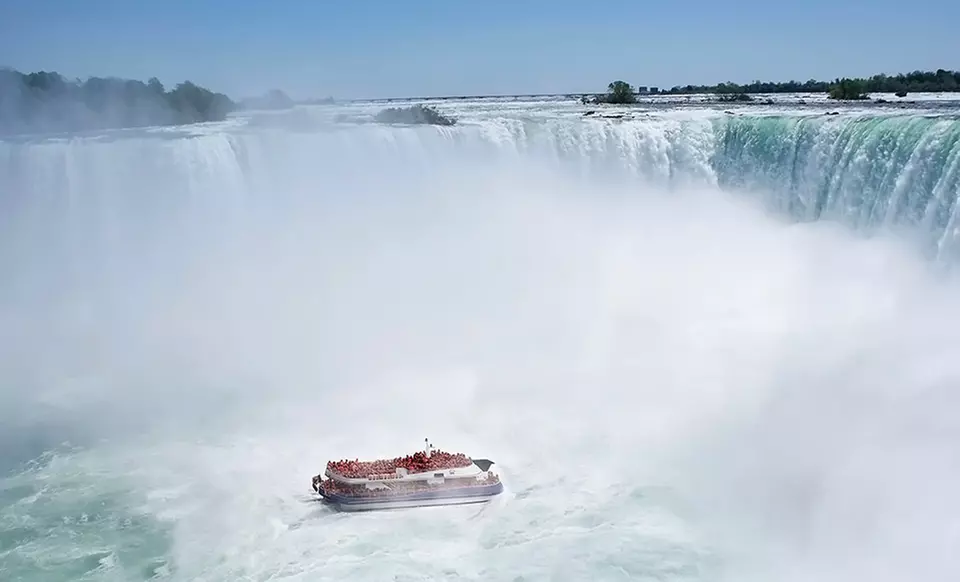 Stay w/ Breakfast, Dining Credit, and Winery Tour at Courtyard by Marriott Niagara Falls in Ontario; Dates into January - Primary Image