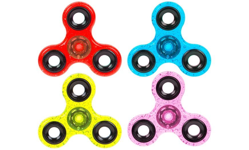 Image 2: Whirlerz Glitter Fidget Spinner