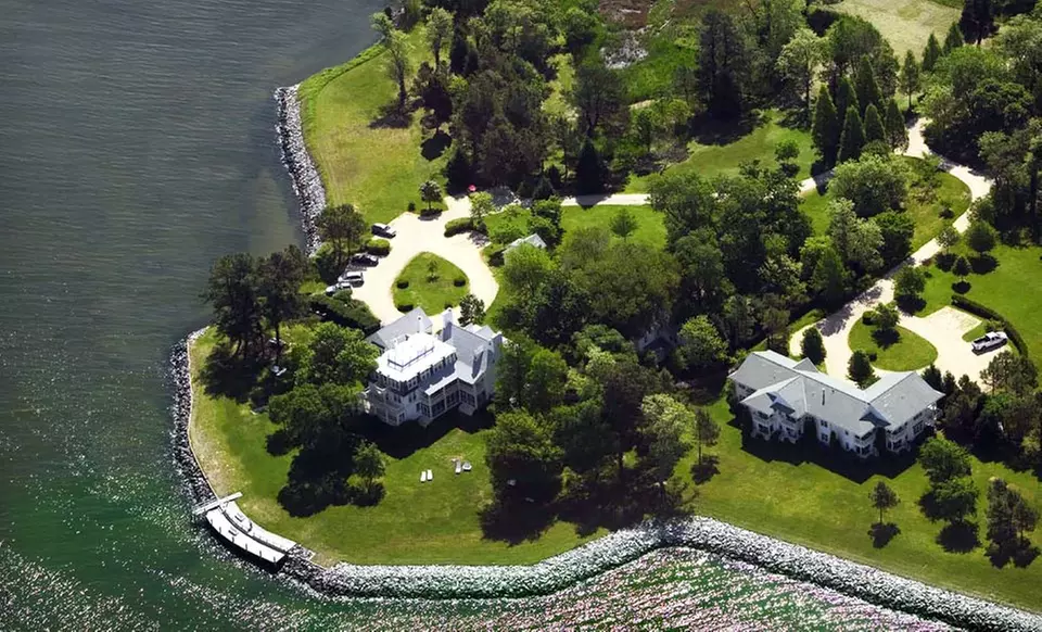 1-Night Stay at Wades Point Inn on the Bay in St. Michaels, MD - Primary Image