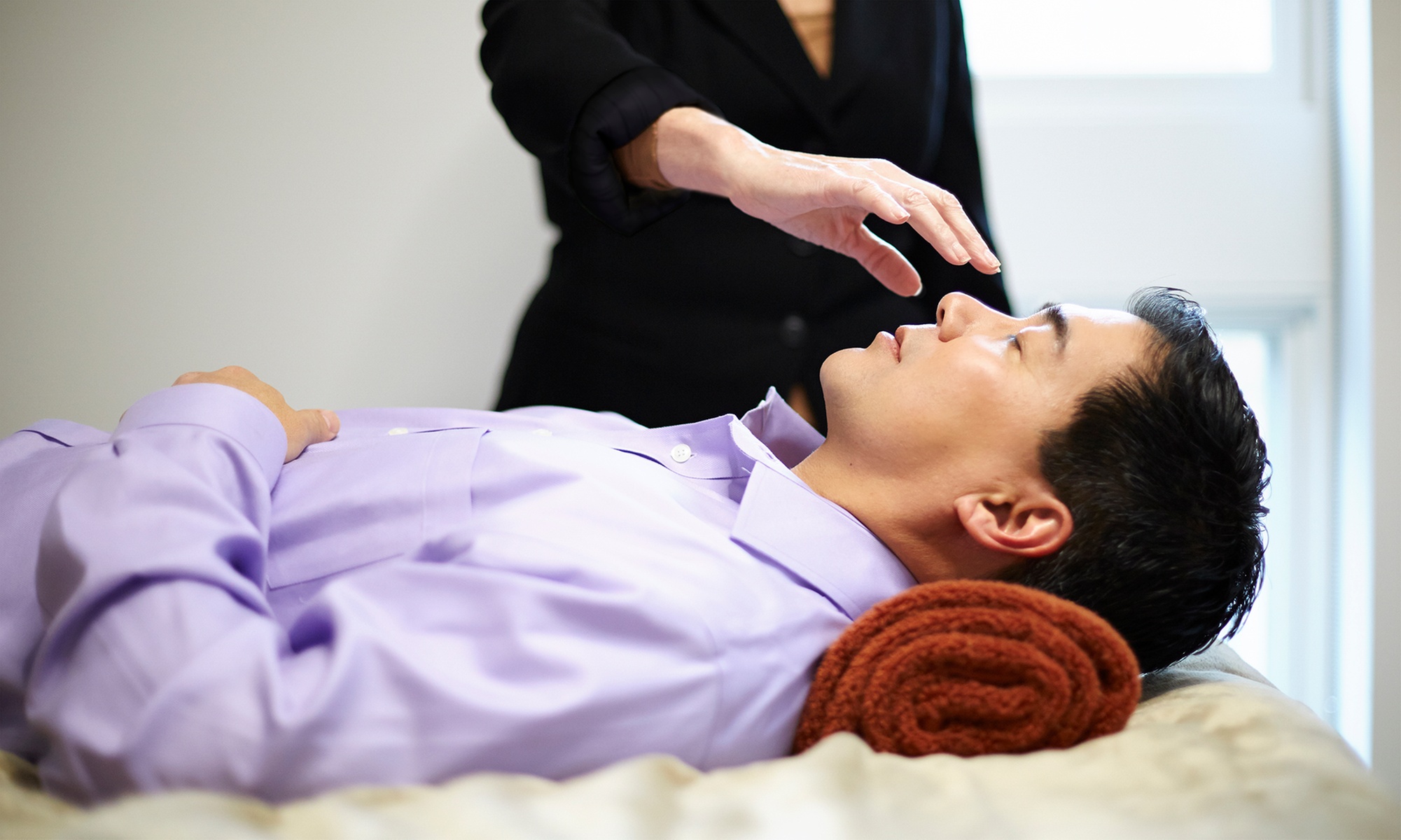 Guided Hypnosis Sessions for Stress Relief & Clarity 