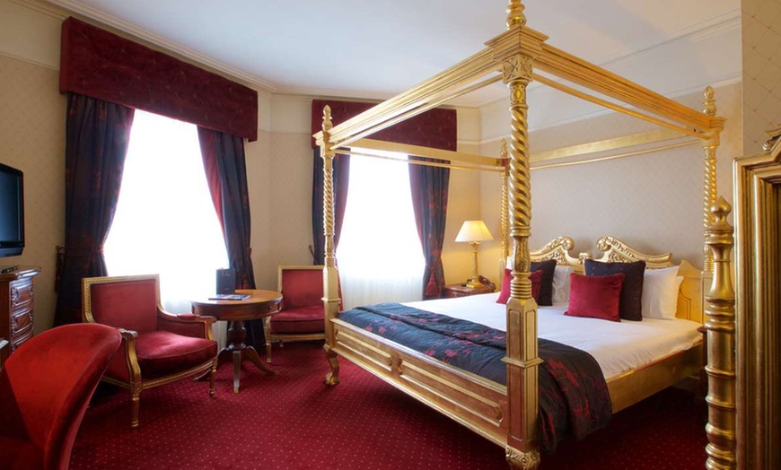 Image 15: Chester: 4* Double or Twin Room Stay with Breakfast