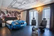 Köln: Design-, Themen-Zimmer oder Car-Suite inkl. Frühstück im 4* V8 Hotel Köln @ Motorworld - Second Medium