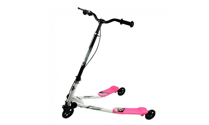 Image 5: Maxi Speeder Tri Swing Scooter