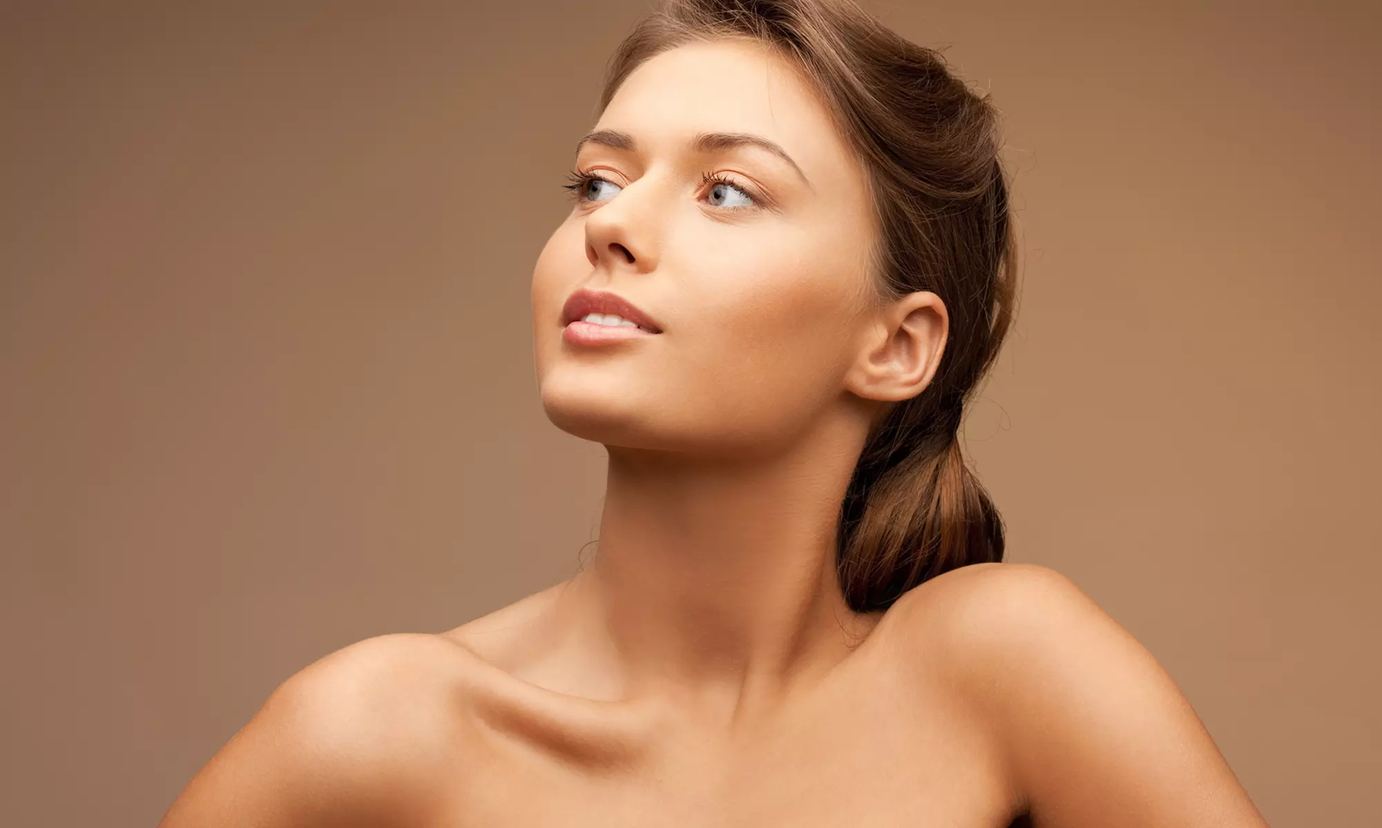 One or Three Mobile Organic Spray Tans from Bronze Babe Mobile Spray Tanning (Up to 63% Off) - Primary Image