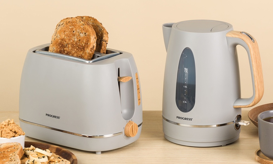 Image 15: Kettle, Toaster and Coffee Maker