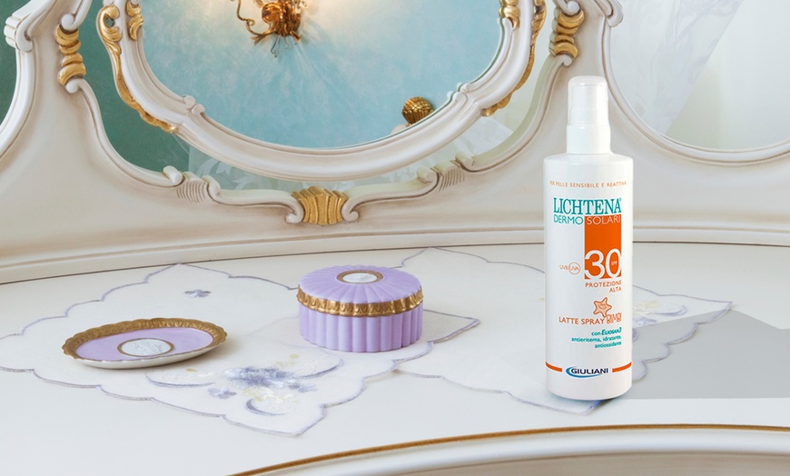 Image 1: 2, 3 o 4 Latte spray bimbi protezione alta SPF 30 da 200 ml