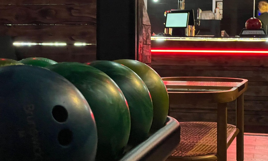 Image 8: Enjoy a game of bowling for 2 or 4 people with optional drinks 