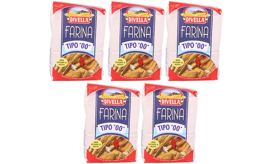 Image 6: Fino a 20 pacchi di farina 00 o semola di grano duro Divella da 1 kg