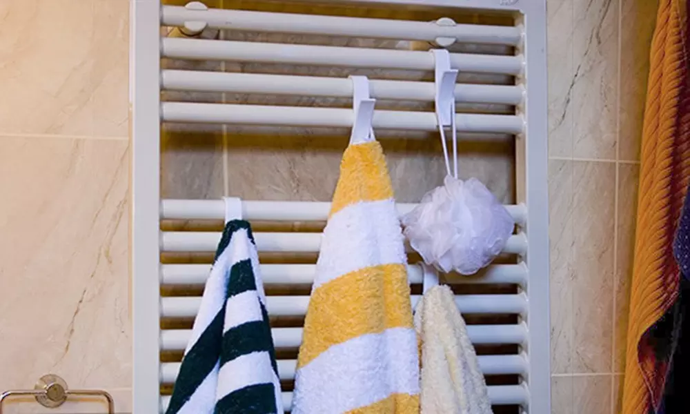 3, 6 ou 12 crochets porte-serviettes pour salle de bain - Primary Image