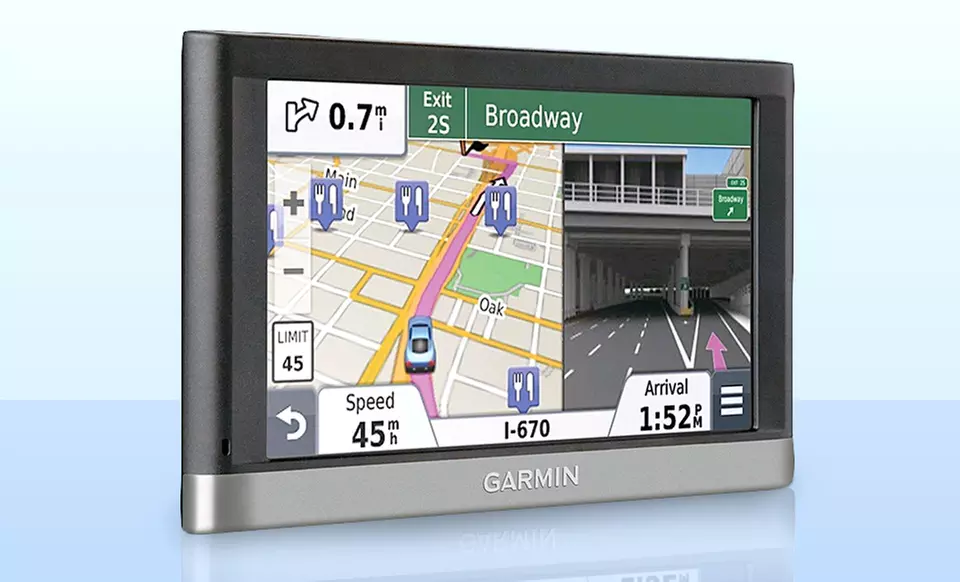 Garmin nüvi 2598LMTHD Advanced Series 5" Touchscreen GPS with Bluetooth and Lifetime Maps and Traffic (Refurbished) - Primary Image