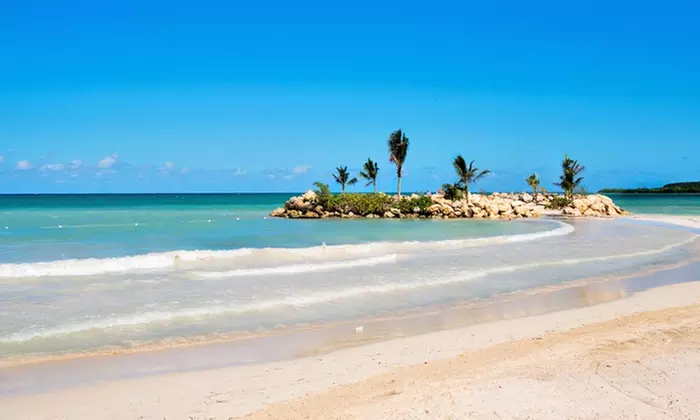 4- or 6-Night Royalton White Sands Resort Stay w/ Airfare. Incl. Taxes & Fees. Price/Person Based on Double Occupancy - Primary Image