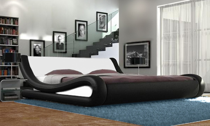 Image 4: Curved Bed Frame