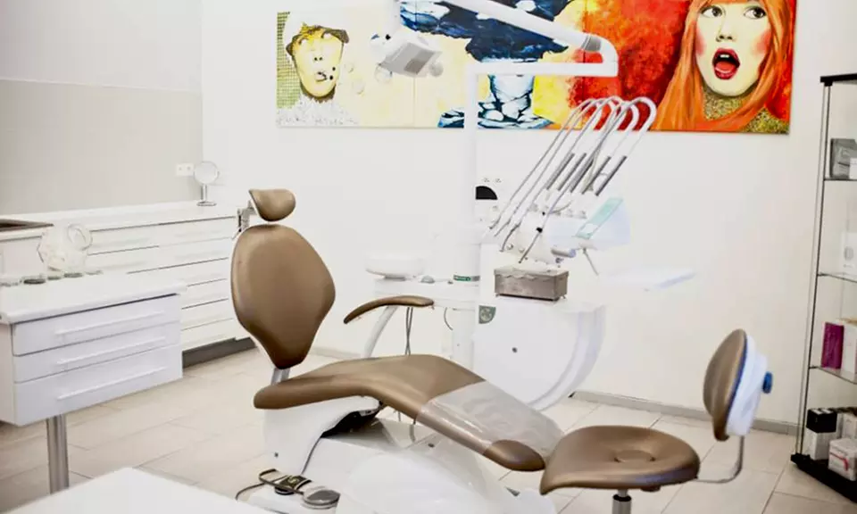 Dowolne usługi dentystyczne