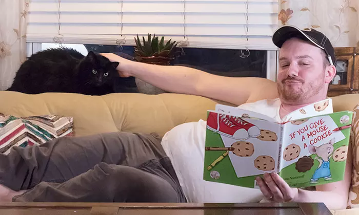 Groupon Reads to Your Cat. Mystery Sitcom Star Available. - Second Medium