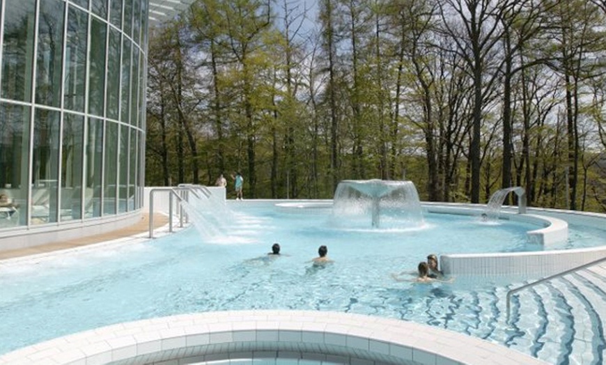 Image 3: Thermes de Spa: toegang voor 2