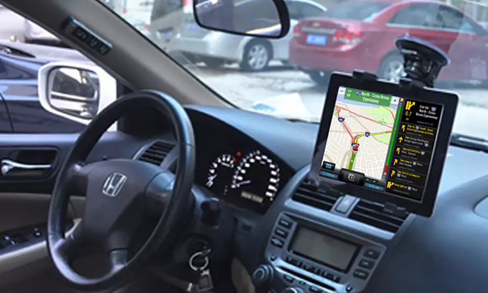Universal Dash Mount for Tablets - Second Medium