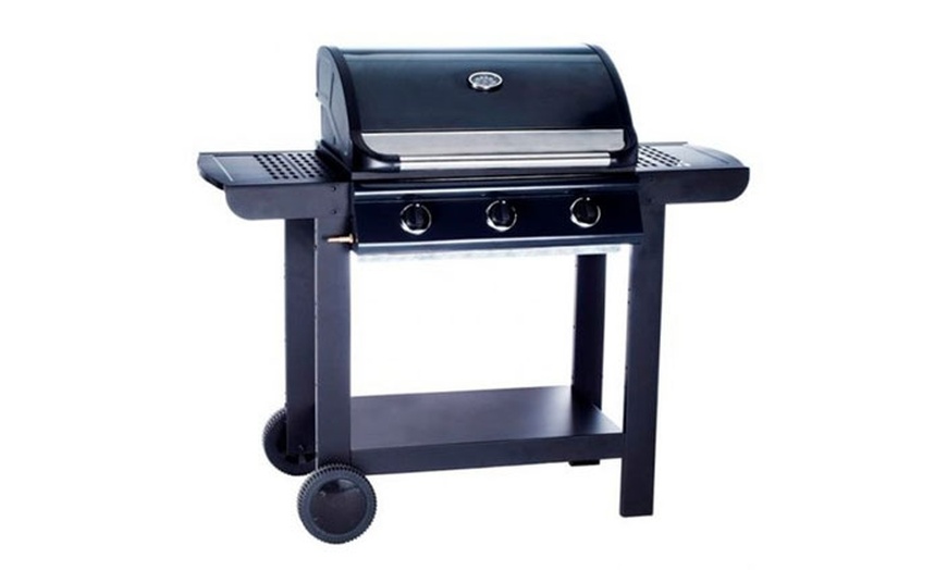 Image 1: Gas Barbecues