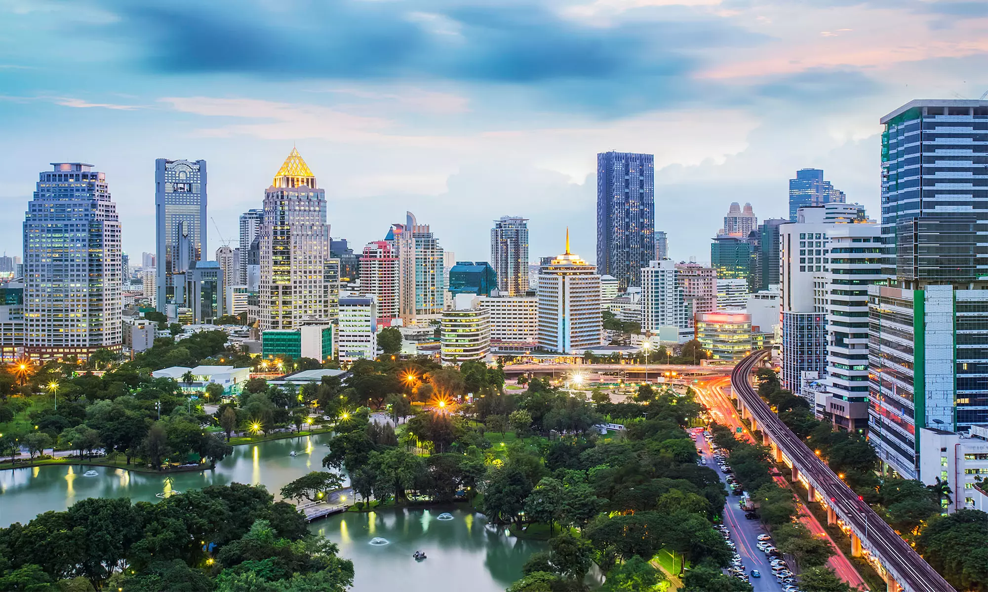 ✈ 10-Night Tour of China and Thailand with Phuket w/ Hotels & Air