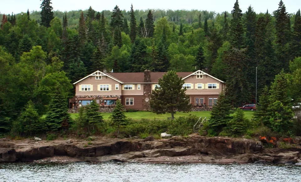 Stay at Cascade Lodge on Lake Superior in Lutsen, MN - Primary Image
