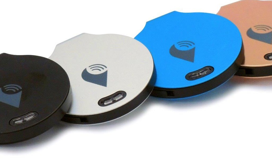 Image 1: TrackR Bravo Device