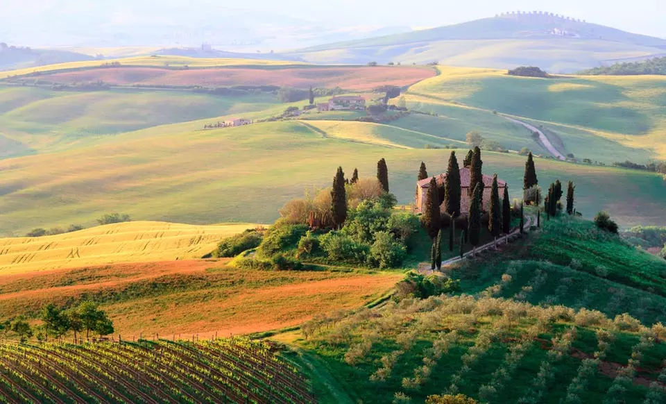 8-Day Vacation to Tuscany and Venice with Airfare from Great Value Vacations. Price/Person Based on Quadruple Occupancy - Primary Image