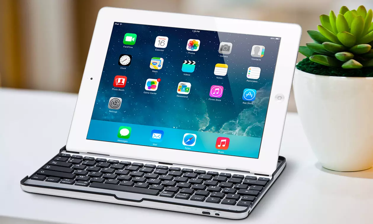 Etui clavier en aluminium de la marque Avanca pour iPad - Primary Image