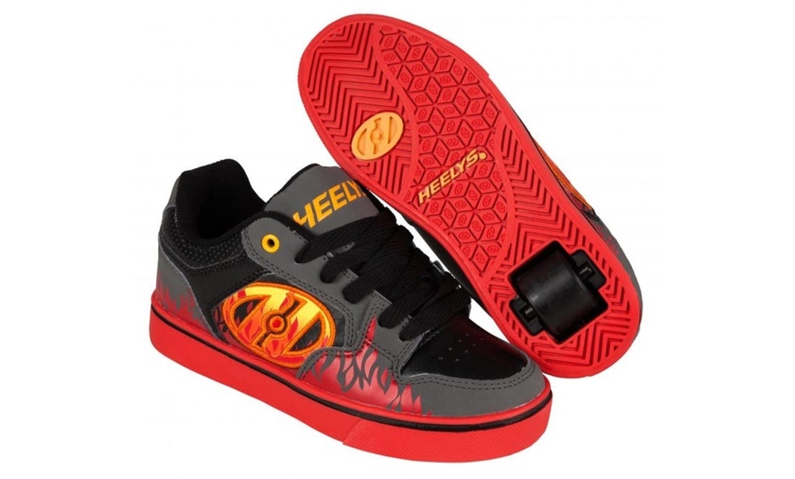 Image 2: Heelys Two-in-One Shoes