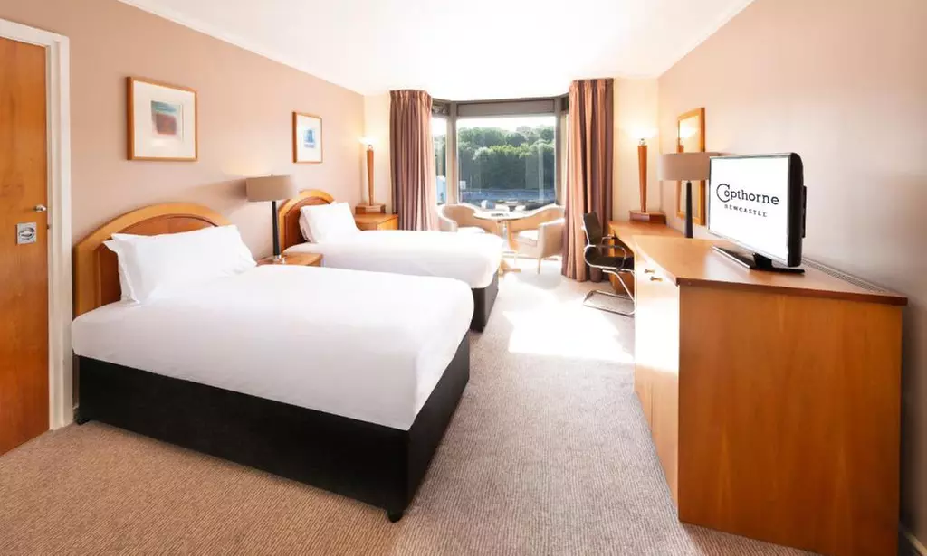 Newcastle: 4* Standard Room Stay with Breakfast