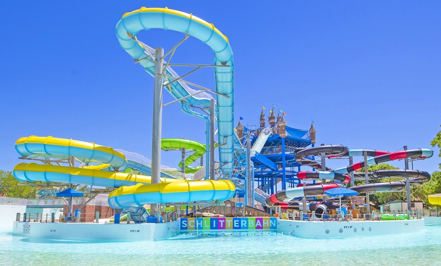 Image 1: Family-Friendly Resort in Texas Hill Country!
