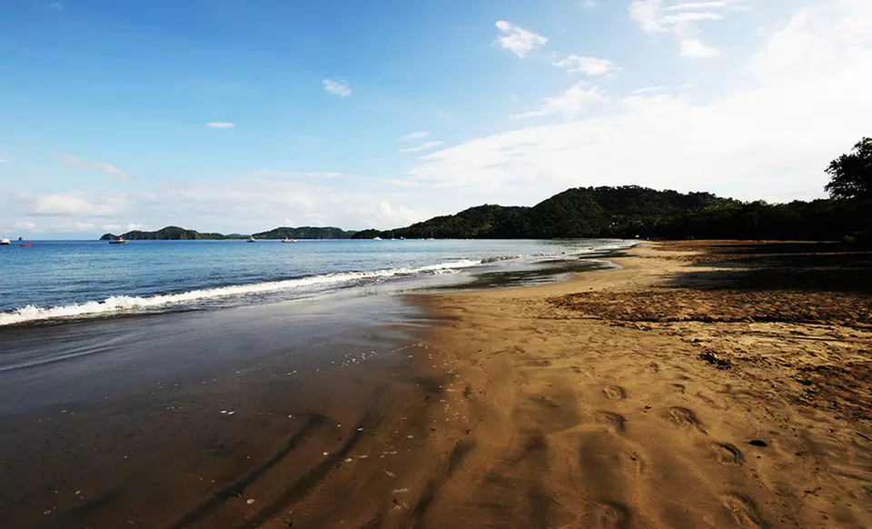 ✈ 5-Night, All-Inclusive Doubletree Central Pacific Vacation with Airfare; Price/Person Based on Double Occupancy - Second Medium