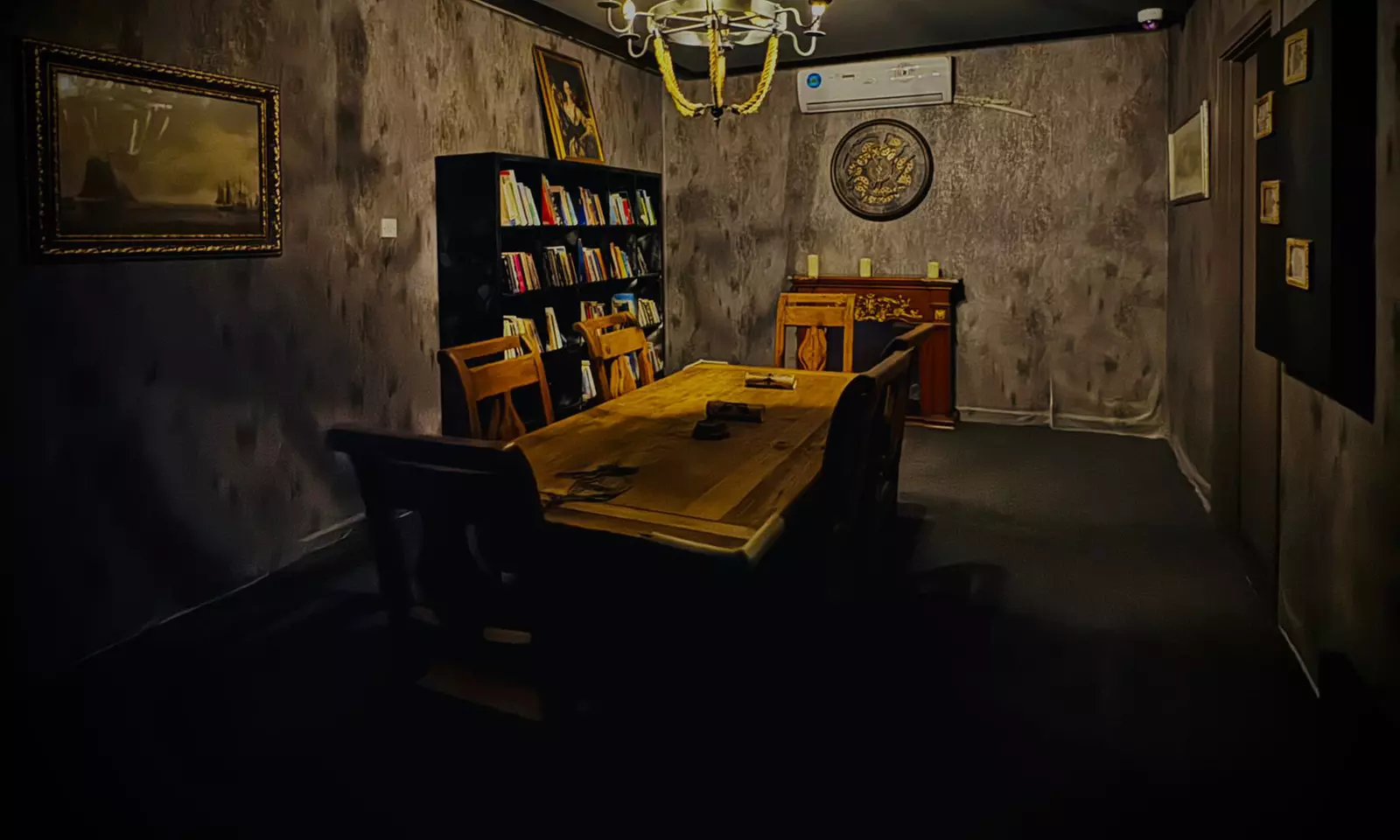 Heart-Racing Thrills with 60-Minute Escape Rooms for Up to Six People